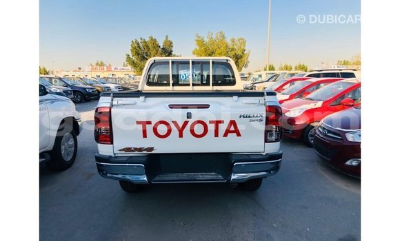 Buy Import Toyota Hilux White Car in Import - Dubai in Somalia Buy Import Toyota Hilux White Car in Import - Dubai in Somalia