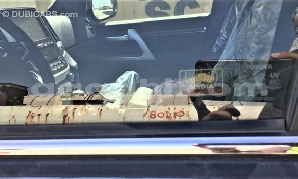 ይግዙ Imported Toyota Land Cruiser ጥቁር መኪና በ Import - Dubai በ ሶማሊያ ይግዙ Imported Toyota Land Cruiser ጥቁር መኪና በ Import - Dubai በ ሶማሊያ