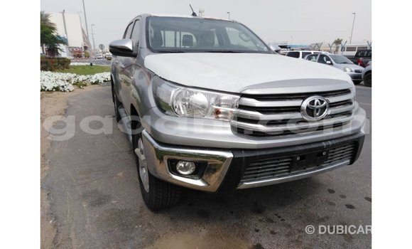 Acheter Import Voiture Toyota Hilux Autre à Import - Dubai, Somalie Acheter Import Voiture Toyota Hilux Autre à Import - Dubai, Somalie