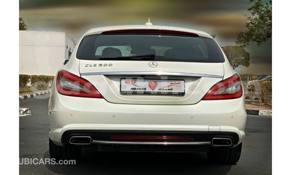 Buy Import Mercedes-Benz 190 White Car in Import - Dubai in Somalia Buy Import Mercedes-Benz 190 White Car in Import - Dubai in Somalia