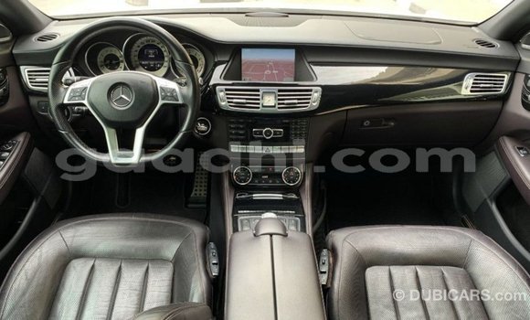 Buy Import Mercedes-Benz 190 White Car in Import - Dubai in Somalia Buy Import Mercedes-Benz 190 White Car in Import - Dubai in Somalia