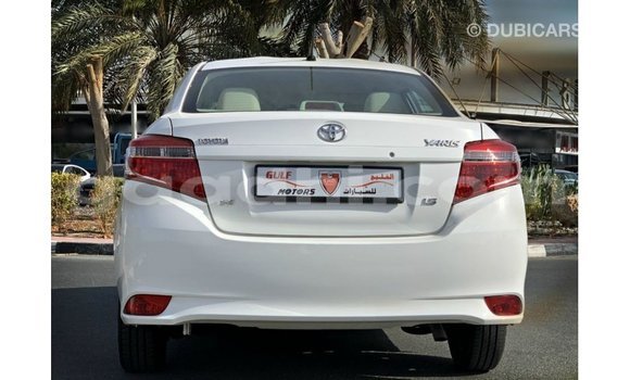 Buy Import Toyota DA White Truck in Import - Dubai in Somalia Buy Import Toyota DA White Truck in Import - Dubai in Somalia