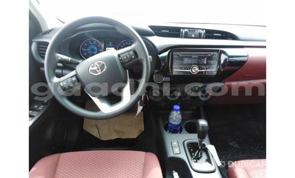 Acheter Import Voiture Toyota Hilux Autre à Import - Dubai, Somalie Acheter Import Voiture Toyota Hilux Autre à Import - Dubai, Somalie