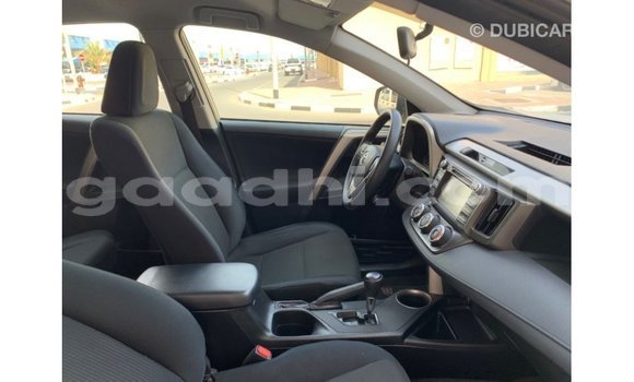 Buy Import Toyota HiAce White Truck in Import - Dubai in Somalia Buy Import Toyota HiAce White Truck in Import - Dubai in Somalia