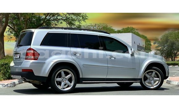 Buy Import Mercedes-Benz 190 Other Car in Import - Dubai in Somalia Buy Import Mercedes-Benz 190 Other Car in Import - Dubai in Somalia