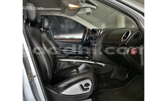 Buy Import Mercedes-Benz 190 Other Car in Import - Dubai in Somalia Buy Import Mercedes-Benz 190 Other Car in Import - Dubai in Somalia