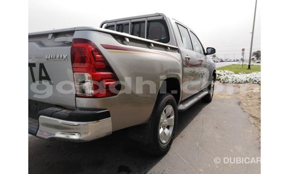 Acheter Import Voiture Toyota Hilux Autre à Import - Dubai, Somalie Acheter Import Voiture Toyota Hilux Autre à Import - Dubai, Somalie