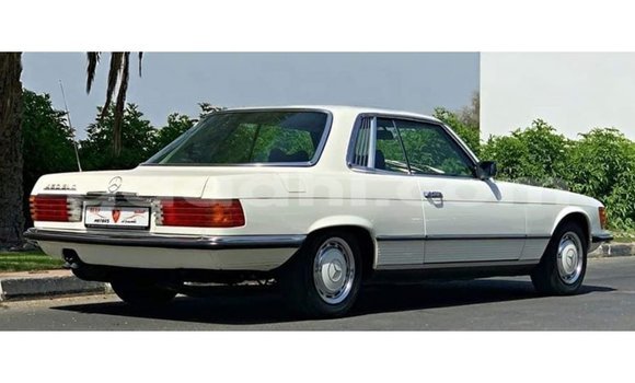 Buy Import Mercedes-Benz 190 White Car in Import - Dubai in Somalia Buy Import Mercedes-Benz 190 White Car in Import - Dubai in Somalia