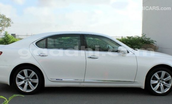 Buy Import Lexus LS White Car in Import - Dubai in Somalia Buy Import Lexus LS White Car in Import - Dubai in Somalia