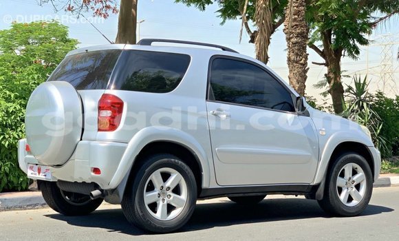 Buy Import Toyota HiAce Other Truck in Import - Dubai in Somalia Buy Import Toyota HiAce Other Truck in Import - Dubai in Somalia