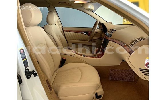 Buy Import Mercedes-Benz 200 White Car in Import - Dubai in Somalia Buy Import Mercedes-Benz 200 White Car in Import - Dubai in Somalia