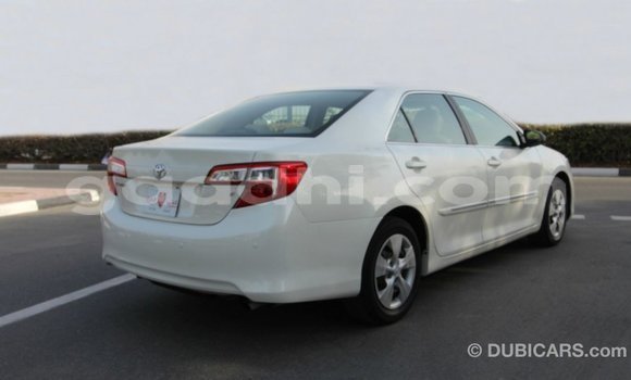 Buy Import Toyota Camry White Car in Import - Dubai in Somalia Buy Import Toyota Camry White Car in Import - Dubai in Somalia