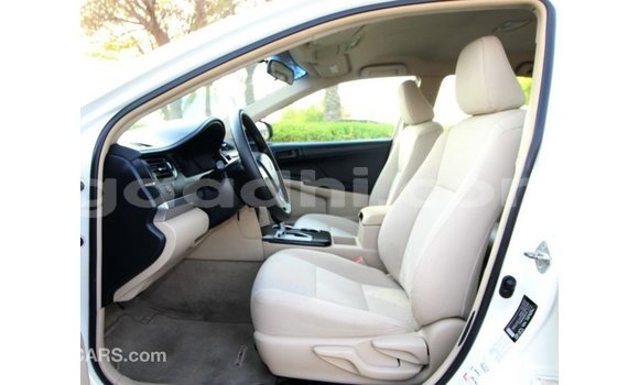 Buy Import Toyota Camry White Car in Import - Dubai in Somalia Buy Import Toyota Camry White Car in Import - Dubai in Somalia