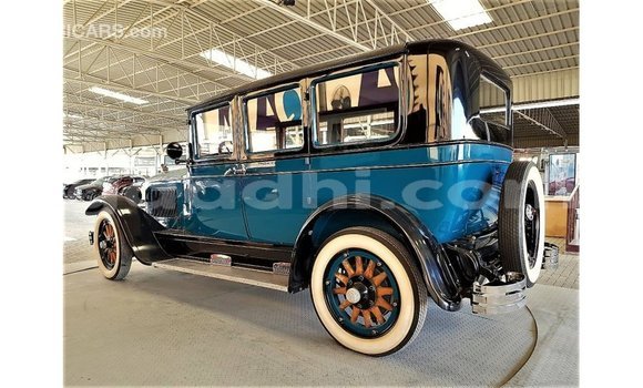 Acheter Import Voiture Buick Electra Bleu à Import - Dubai, Somalie Acheter Import Voiture Buick Electra Bleu à Import - Dubai, Somalie