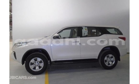Buy Import Toyota Fortuner White Car in Import - Dubai in Somalia Buy Import Toyota Fortuner White Car in Import - Dubai in Somalia