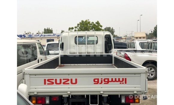 ይግዙ Imported Isuzu Rodeo ነጭ መኪና በ Import - Dubai በ ሶማሊያ ይግዙ Imported Isuzu Rodeo ነጭ መኪና በ Import - Dubai በ ሶማሊያ