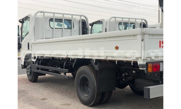 ይግዙ Imported Isuzu Rodeo ነጭ መኪና በ Import - Dubai በ ሶማሊያ ይግዙ Imported Isuzu Rodeo ነጭ መኪና በ Import - Dubai በ ሶማሊያ