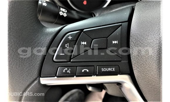 Acheter Import Voiture Nissan Sunny Blanc à Import - Dubai, Somalie Acheter Import Voiture Nissan Sunny Blanc à Import - Dubai, Somalie