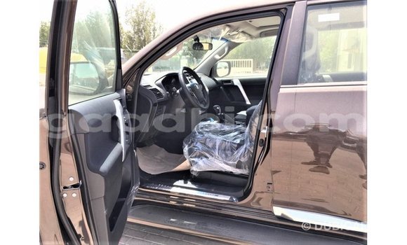 Acheter Import Voiture Toyota Prado Marron à Import - Dubai, Somalie Acheter Import Voiture Toyota Prado Marron à Import - Dubai, Somalie