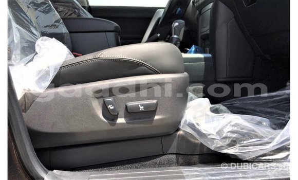 Acheter Import Voiture Toyota Prado Marron à Import - Dubai, Somalie Acheter Import Voiture Toyota Prado Marron à Import - Dubai, Somalie