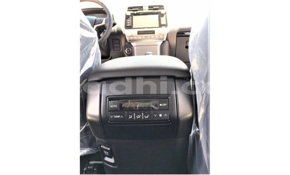 Acheter Import Voiture Toyota Prado Marron à Import - Dubai, Somalie Acheter Import Voiture Toyota Prado Marron à Import - Dubai, Somalie