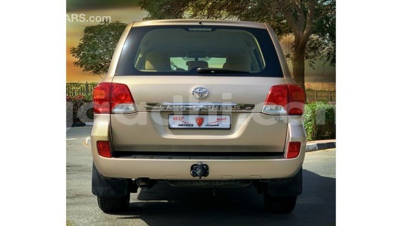 Big with watermark toyota land cruiser somalia import dubai 5115