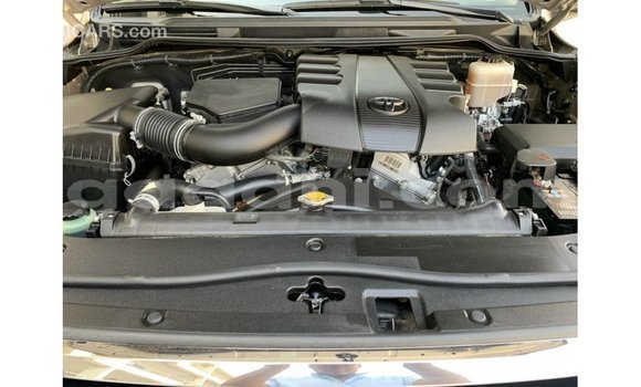 ይግዙ Imported Toyota Land Cruiser ሌላ መኪና በ Import - Dubai በ ሶማሊያ ይግዙ Imported Toyota Land Cruiser ሌላ መኪና በ Import - Dubai በ ሶማሊያ