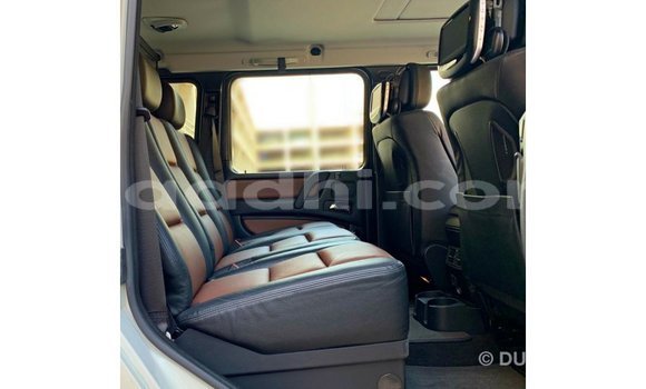 Buy Import Mercedes-Benz 190 White Car in Import - Dubai in Somalia Buy Import Mercedes-Benz 190 White Car in Import - Dubai in Somalia