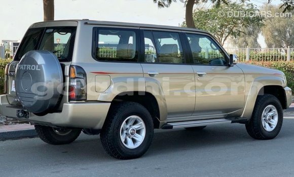اشتري Imported Nissan Patrol آخر سيارة في Import - Dubai في الصومال اشتري Imported Nissan Patrol آخر سيارة في Import - Dubai في الصومال