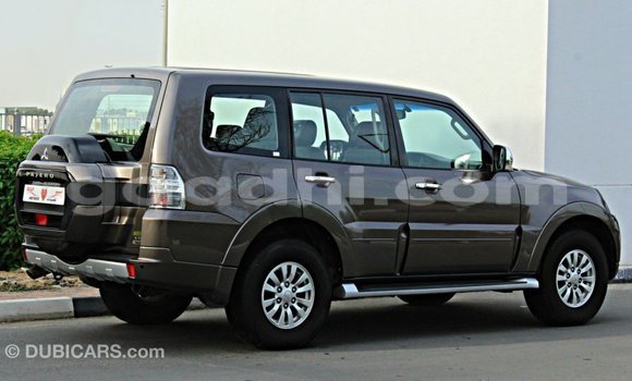 Buy Import Mitsubishi Pajero Brown Car in Import - Dubai in Somalia Buy Import Mitsubishi Pajero Brown Car in Import - Dubai in Somalia