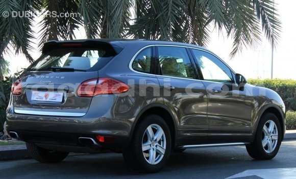Buy Import Porsche Cayenne Brown Car in Import - Dubai in Somalia Buy Import Porsche Cayenne Brown Car in Import - Dubai in Somalia
