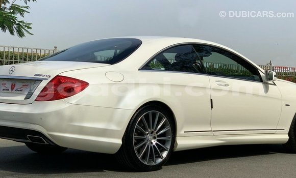 Buy Import Mercedes-Benz 190 White Car in Import - Dubai in Somalia Buy Import Mercedes-Benz 190 White Car in Import - Dubai in Somalia