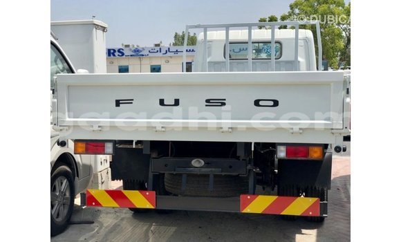 Acheter Import Utilitaire Mitsubishi L400 Blanc à Import - Dubai, Somalie Acheter Import Utilitaire Mitsubishi L400 Blanc à Import - Dubai, Somalie