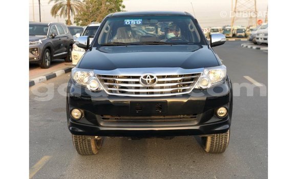 Buy Import Toyota Fortuner Black Car in Import - Dubai in Somalia Buy Import Toyota Fortuner Black Car in Import - Dubai in Somalia