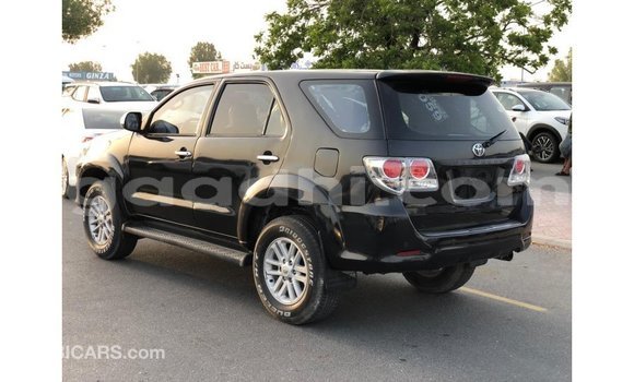 Buy Import Toyota Fortuner Black Car in Import - Dubai in Somalia Buy Import Toyota Fortuner Black Car in Import - Dubai in Somalia
