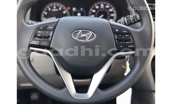اشتري Imported Hyundai Tucson أسود سيارة في Import - Dubai في الصومال اشتري Imported Hyundai Tucson أسود سيارة في Import - Dubai في الصومال