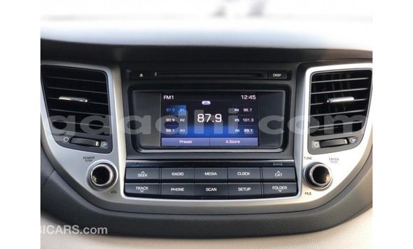 اشتري Imported Hyundai Tucson أسود سيارة في Import - Dubai في الصومال اشتري Imported Hyundai Tucson أسود سيارة في Import - Dubai في الصومال