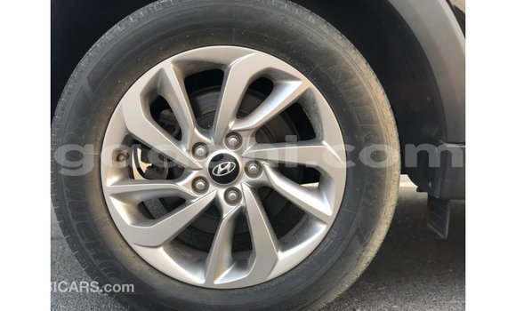 اشتري Imported Hyundai Tucson أسود سيارة في Import - Dubai في الصومال اشتري Imported Hyundai Tucson أسود سيارة في Import - Dubai في الصومال
