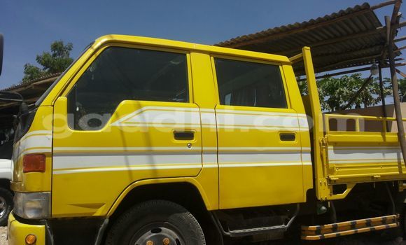 Oofamaa Toyota 4Runner Other Makiinaa iti Hargeysa keessatti Somaliland keessatti Oofamaa Toyota 4Runner Other Makiinaa iti Hargeysa keessatti Somaliland keessatti