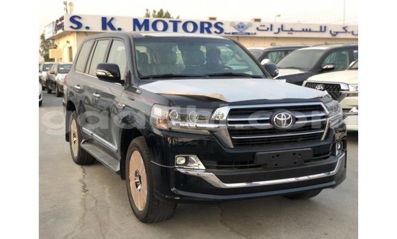 ይግዙ Imported Toyota Land Cruiser ጥቁር መኪና በ Import - Dubai በ ሶማሊያ ይግዙ Imported Toyota Land Cruiser ጥቁር መኪና በ Import - Dubai በ ሶማሊያ