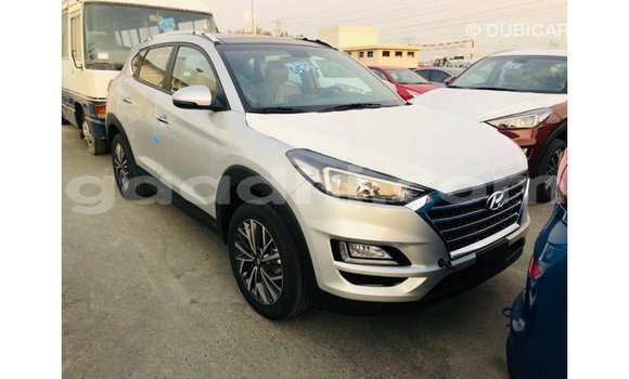 اشتري Imported Hyundai Tucson آخر سيارة في Import - Dubai في الصومال اشتري Imported Hyundai Tucson آخر سيارة في Import - Dubai في الصومال