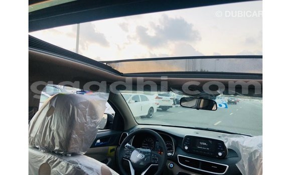 اشتري Imported Hyundai Tucson آخر سيارة في Import - Dubai في الصومال اشتري Imported Hyundai Tucson آخر سيارة في Import - Dubai في الصومال