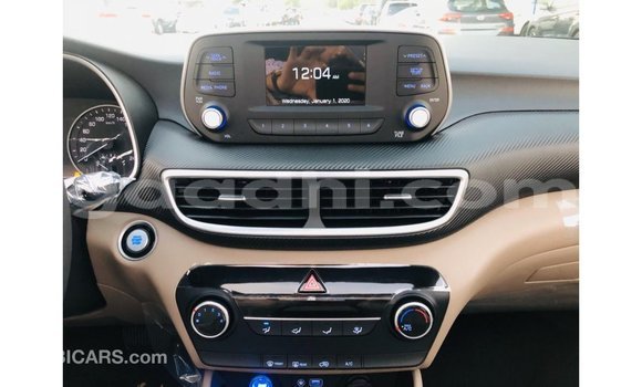 اشتري Imported Hyundai Tucson آخر سيارة في Import - Dubai في الصومال اشتري Imported Hyundai Tucson آخر سيارة في Import - Dubai في الصومال
