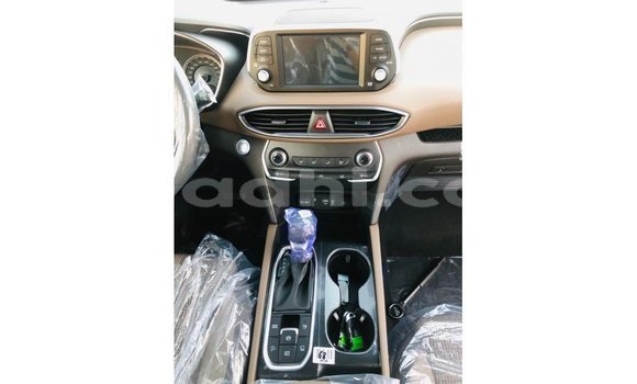 اشتري Imported Hyundai Santa Fe أزرق سيارة في Import - Dubai في الصومال اشتري Imported Hyundai Santa Fe أزرق سيارة في Import - Dubai في الصومال