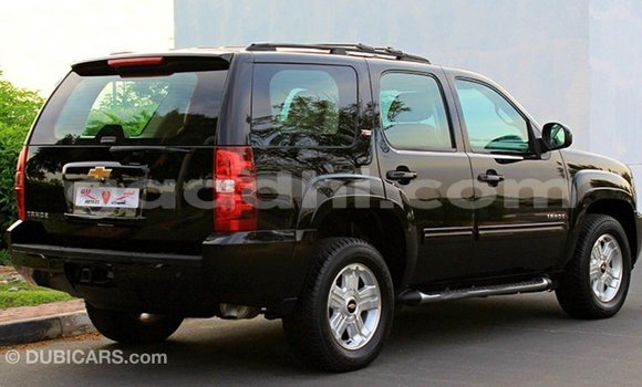 Nunua Imported Chevrolet Tahoe Nyeusi Gari ndani ya Import - Dubai nchini Somalia Nunua Imported Chevrolet Tahoe Nyeusi Gari ndani ya Import - Dubai nchini Somalia