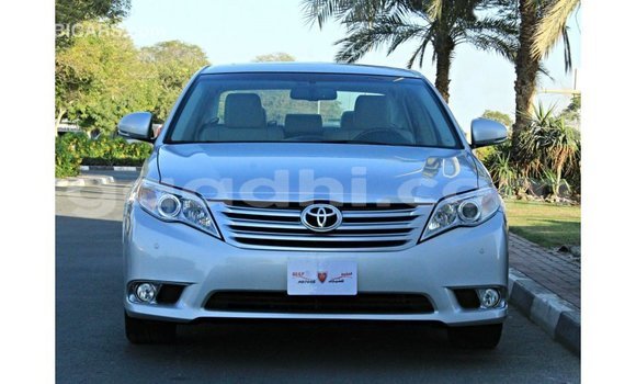 اشتري Imported Toyota Avalon آخر سيارة في Import - Dubai في الصومال اشتري Imported Toyota Avalon آخر سيارة في Import - Dubai في الصومال