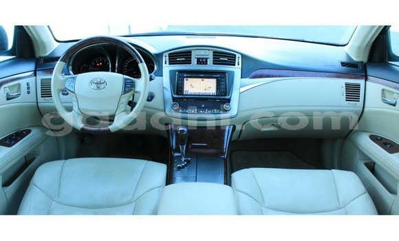 اشتري Imported Toyota Avalon آخر سيارة في Import - Dubai في الصومال اشتري Imported Toyota Avalon آخر سيارة في Import - Dubai في الصومال