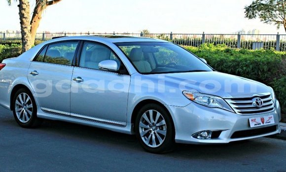 اشتري Imported Toyota Avalon آخر سيارة في Import - Dubai في الصومال اشتري Imported Toyota Avalon آخر سيارة في Import - Dubai في الصومال