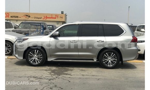 Acheter Import Voiture Lexus LX Autre à Import - Dubai, Somalie Acheter Import Voiture Lexus LX Autre à Import - Dubai, Somalie