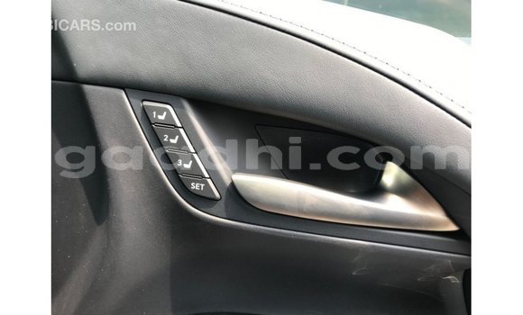 Acheter Import Voiture Lexus LX Autre à Import - Dubai, Somalie Acheter Import Voiture Lexus LX Autre à Import - Dubai, Somalie